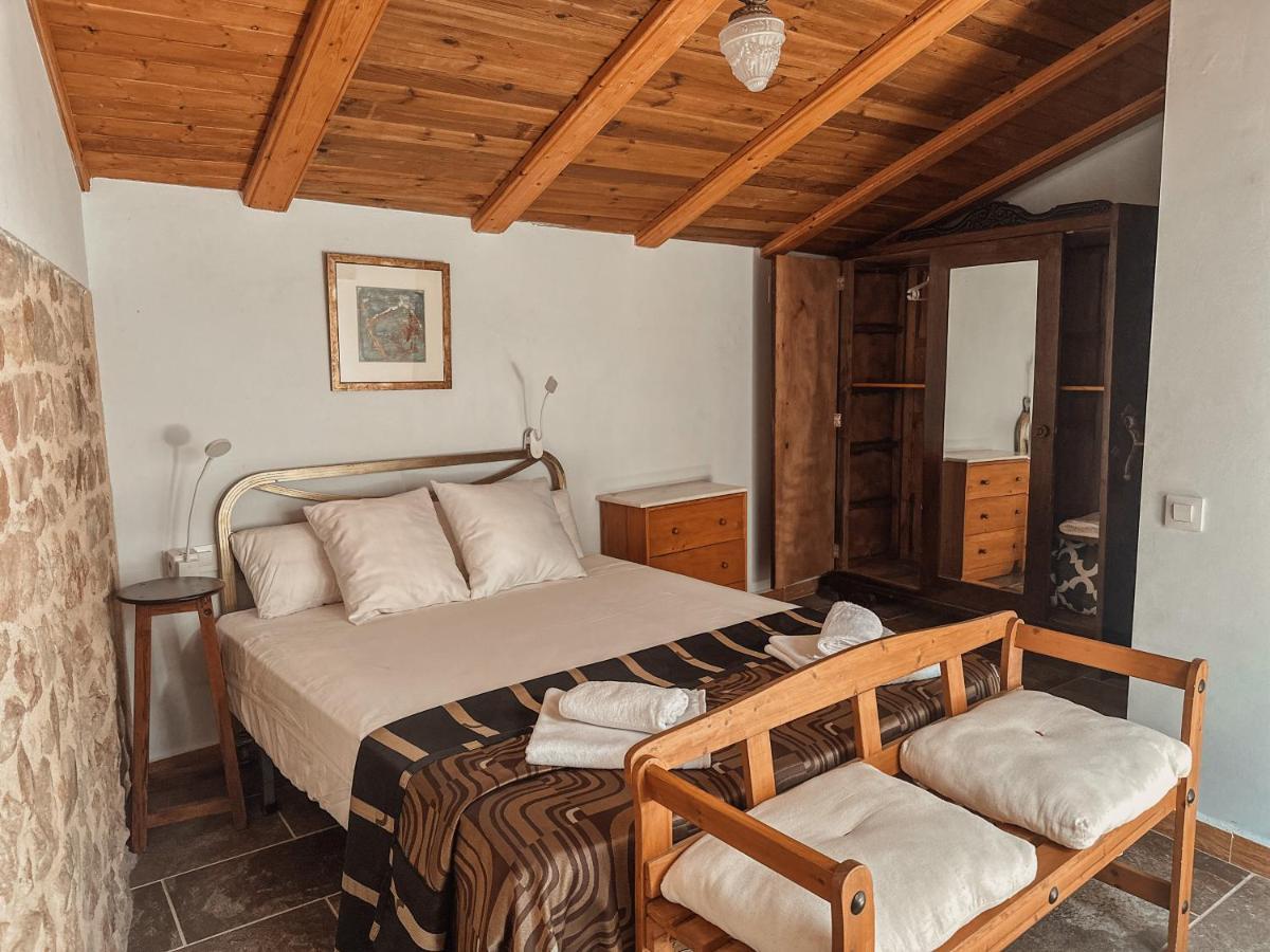 La Casa De La Acacia Apartment Olba Ngoại thất bức ảnh