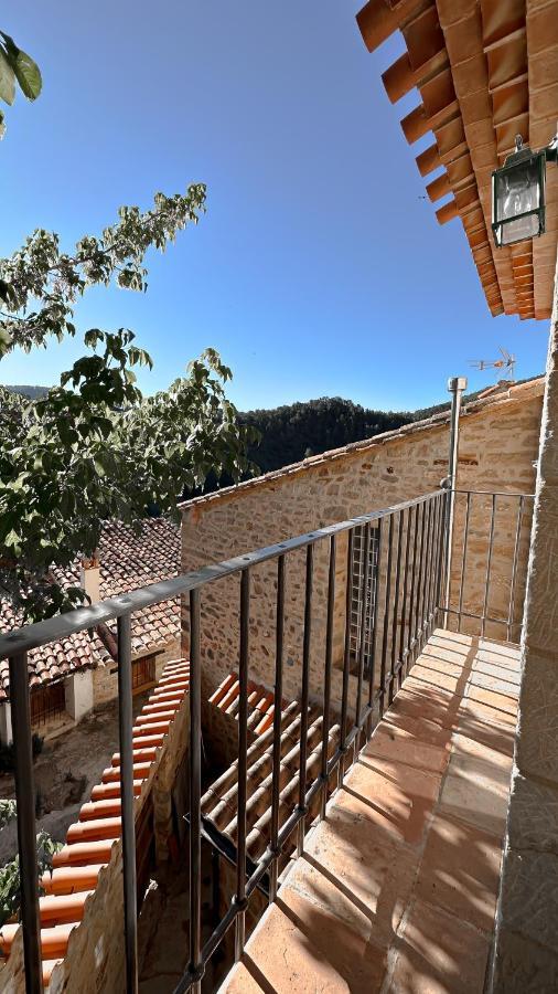 La Casa De La Acacia Apartment Olba Ngoại thất bức ảnh